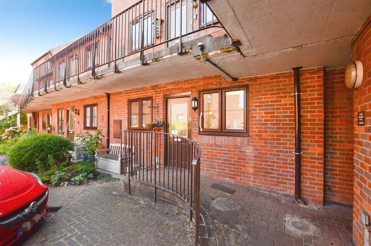 Town Bridge Court, Chesham, photo 10