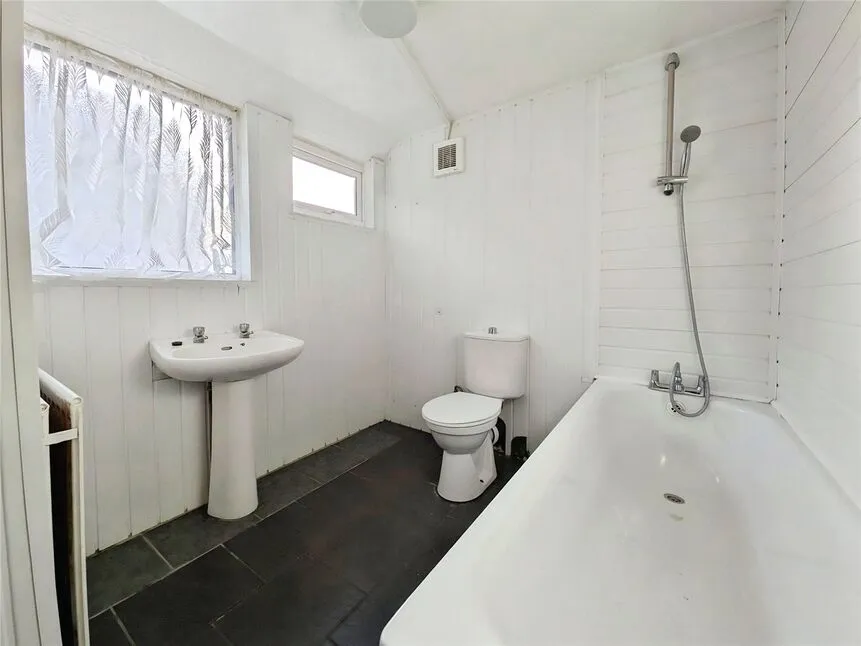 Jefferson Road, Sheerness, Kent, ME12, photo 5