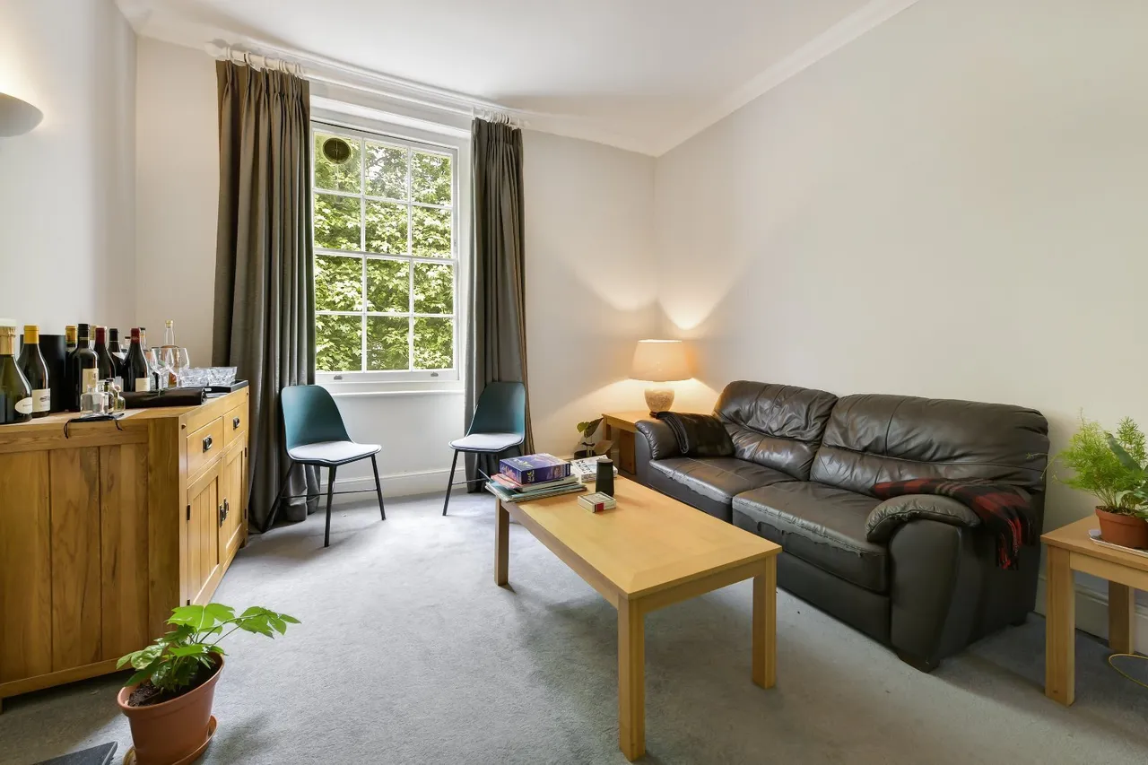 St Georges Square, Pimlico, SW1V, photo 9