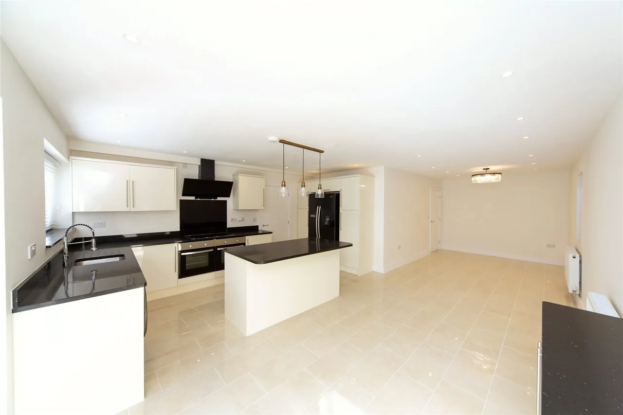 Upton Road, Prenton, CH43, photo 12