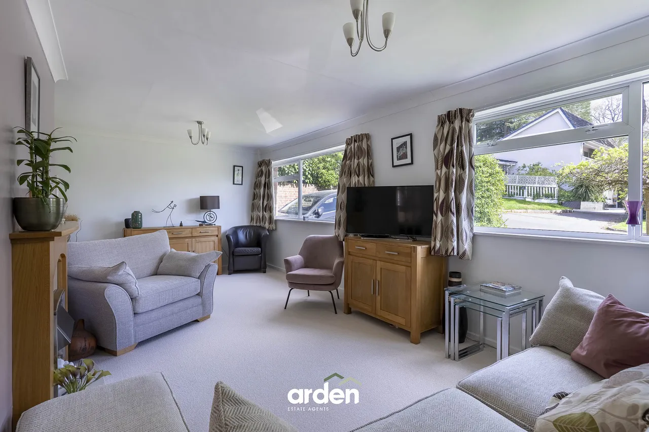 Woodshill Avenue, Lickey, B45, photo 10