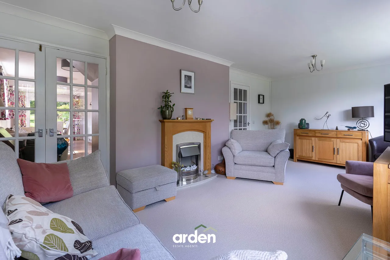 Woodshill Avenue, Lickey, B45, photo 9