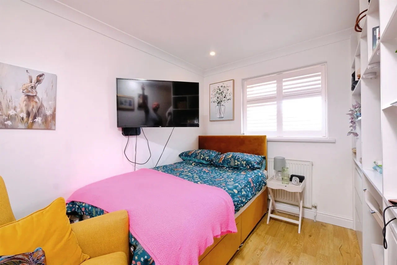Thomas Ellis Way, Tredegar, NP22, photo 12