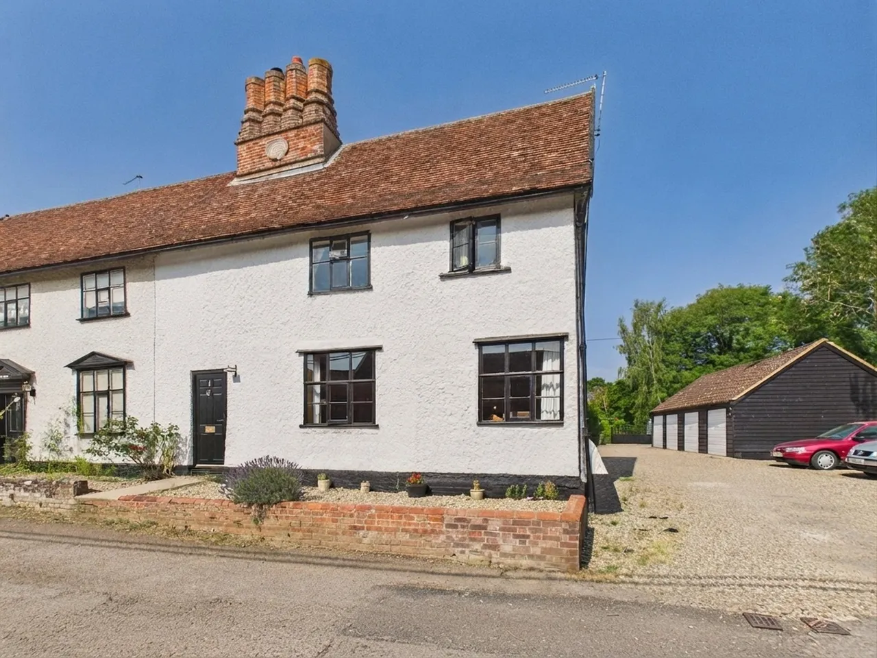 3 bed house for sale, Sheriffs Court, Brockdish