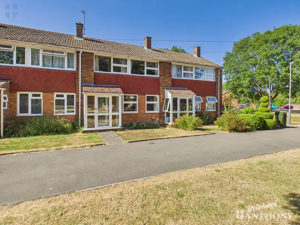3 bed house for sale — Stratton Green, Aylesbury, HP21 7EP