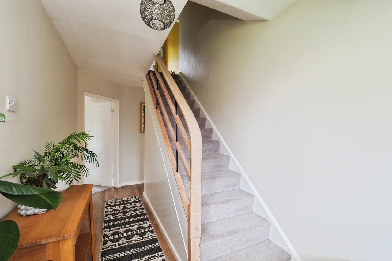 Clumber Drive, Nottingham, NG12, photo 7