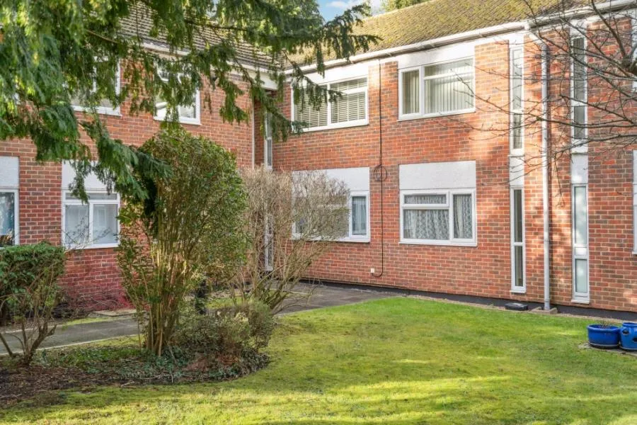 Burhill Grove, Pinner, HA5, photo 5