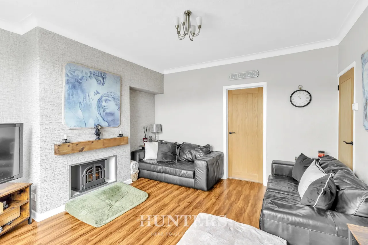 Myrtle Road, Middleton, Manchester, M24, photo 4