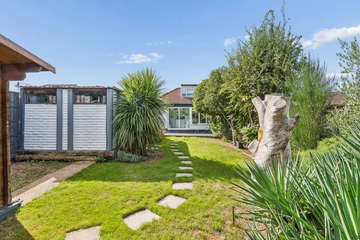 St. Georges Drive, Watford, WD19, photo 13