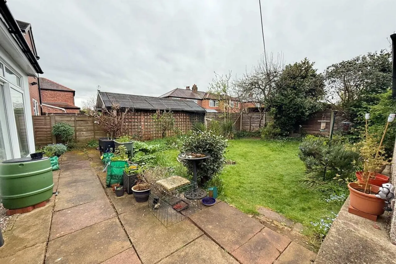 Walton Road, Sale, photo 2