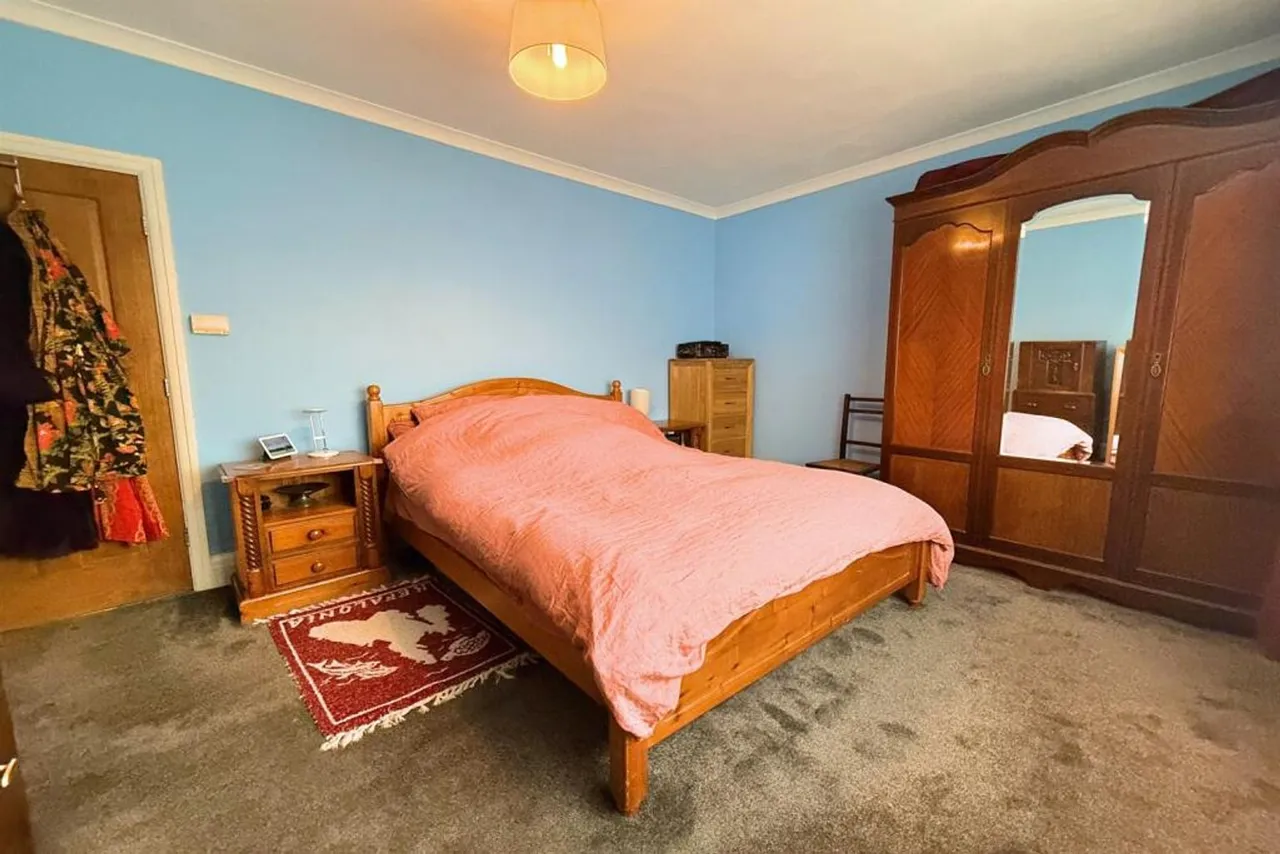 Walton Road, Sale, photo 18