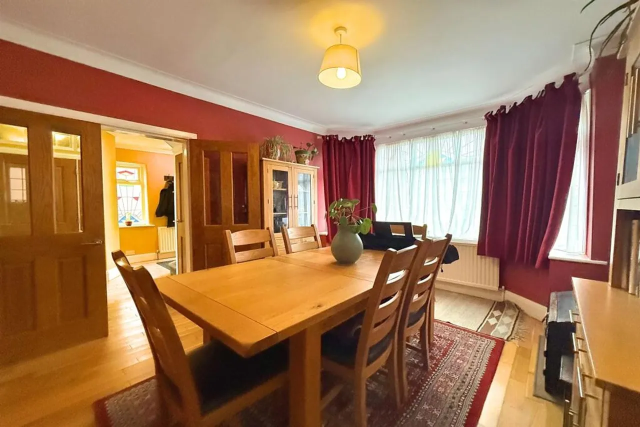 Walton Road, Sale, photo 4