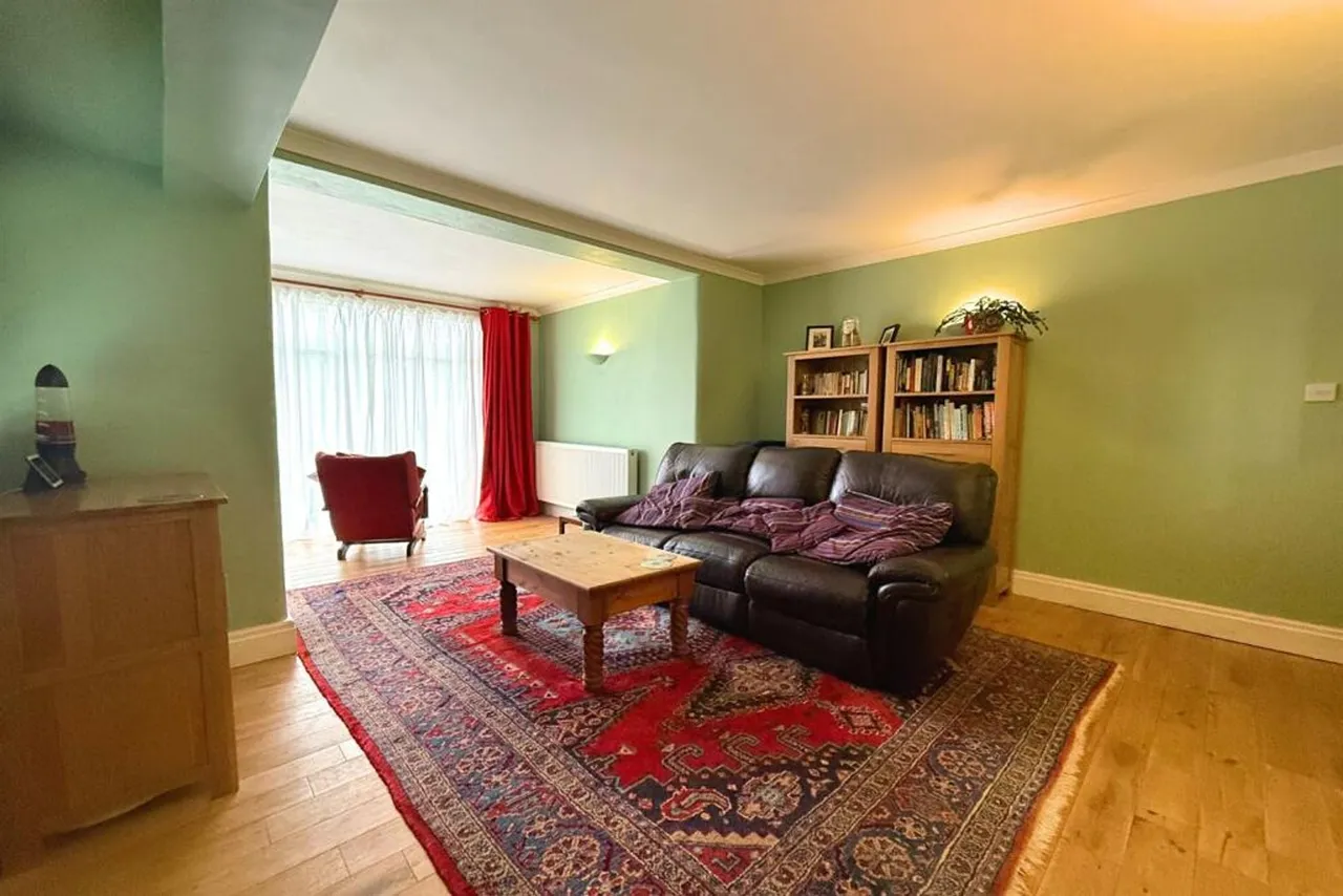 Walton Road, Sale, photo 5