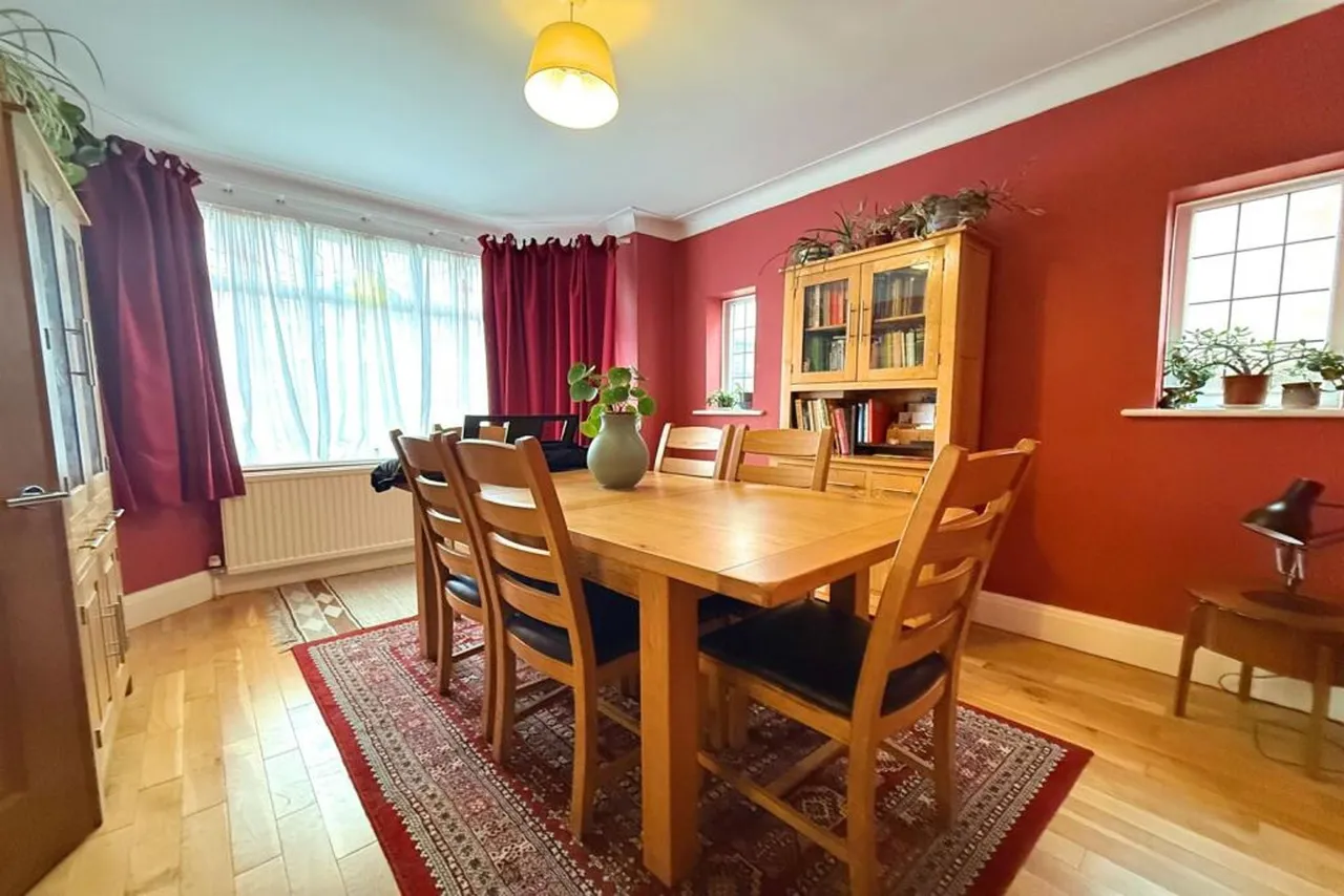 Walton Road, Sale, photo 10