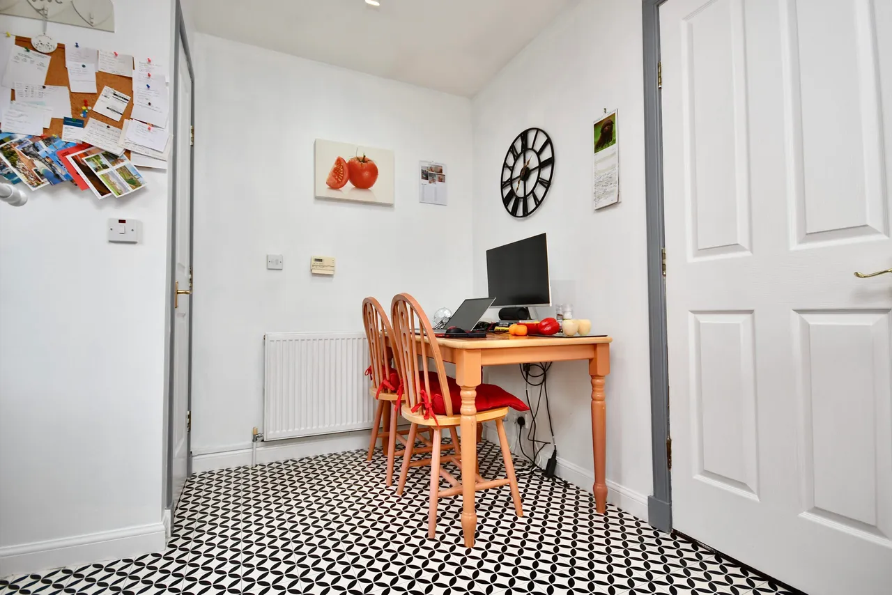 44 Milton Crescent, Troon, KA10 7LS, photo 6