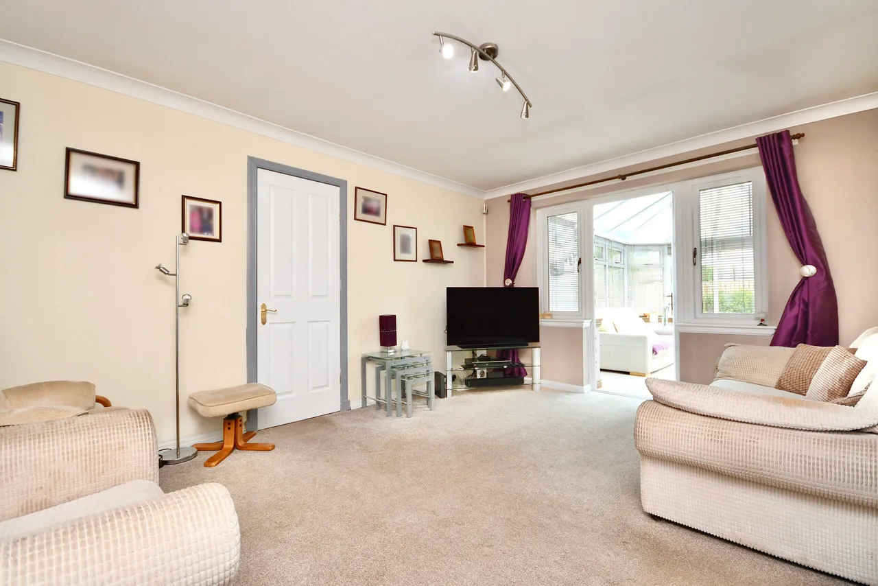 44 Milton Crescent, Troon, KA10 7LS, photo 4