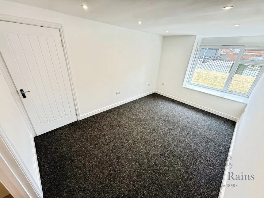 Gordon Street, Newcastle, ST5, photo 3