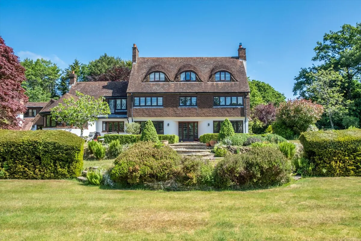 Sutton Place, Abinger Hammer, RH5, photo 3
