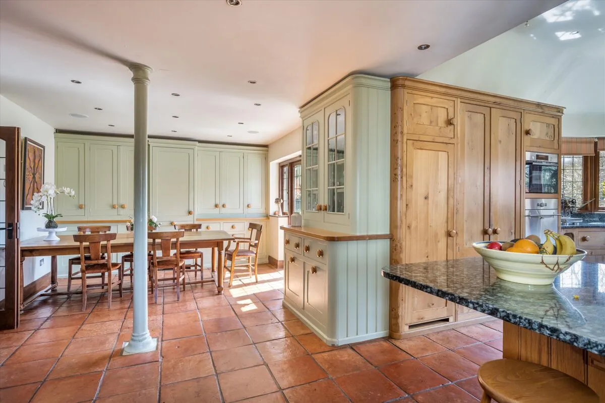 Sutton Place, Abinger Hammer, RH5, photo 11