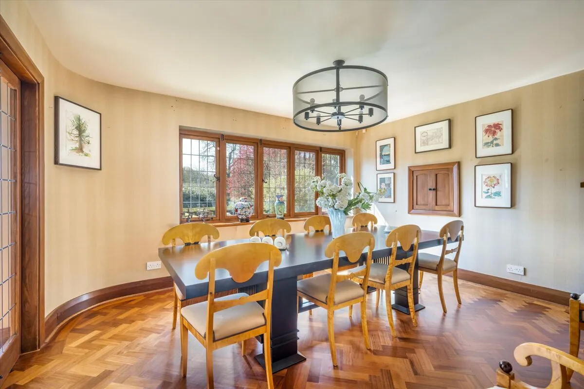 Sutton Place, Abinger Hammer, RH5, photo 8