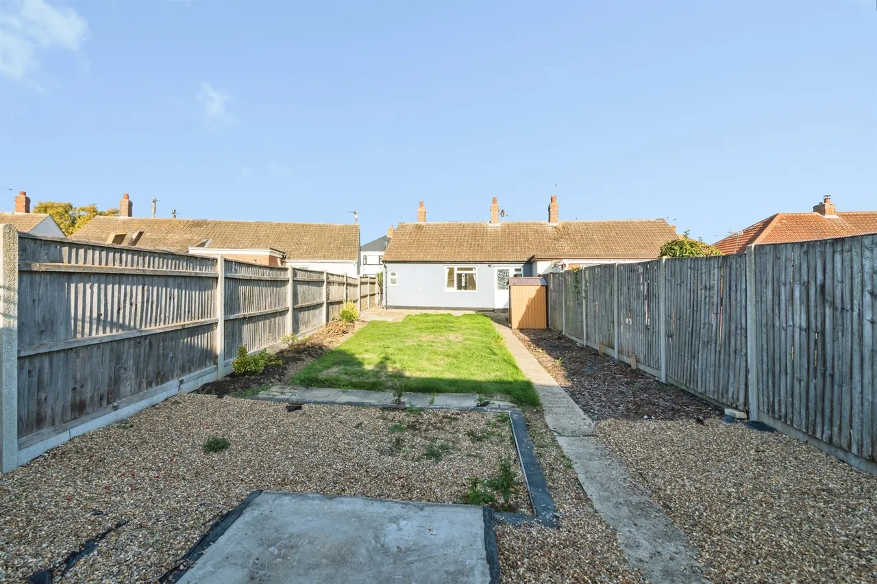 Highland Way, Lowestoft, NR33, photo 12