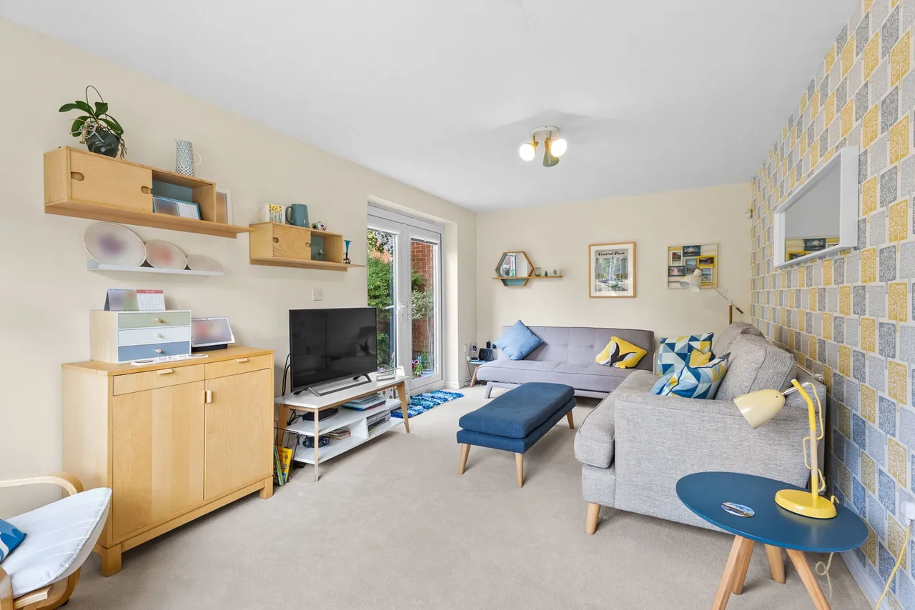 Lawefield Way, Wakefield, WF2 8FF, photo 9