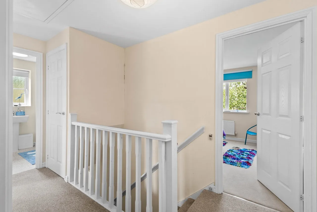Lawefield Way, Wakefield, WF2 8FF, photo 12