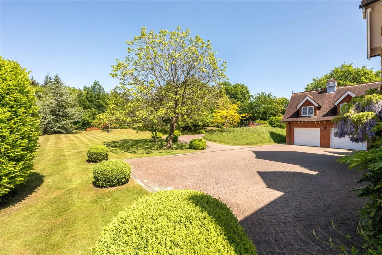 Springwood Park, Tonbridge, Kent, TN11 9LZ, photo 5