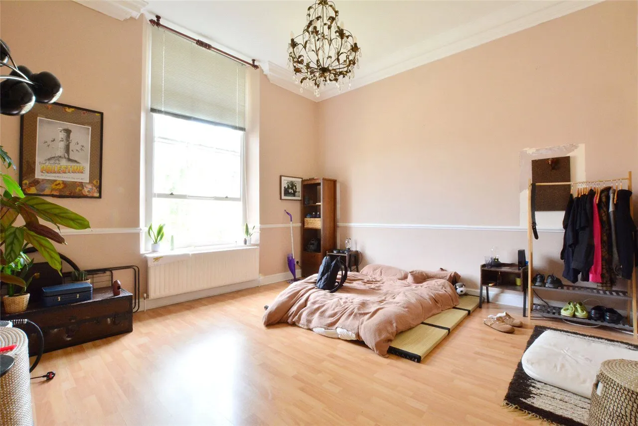 Gilbert Close, SE18, photo 5