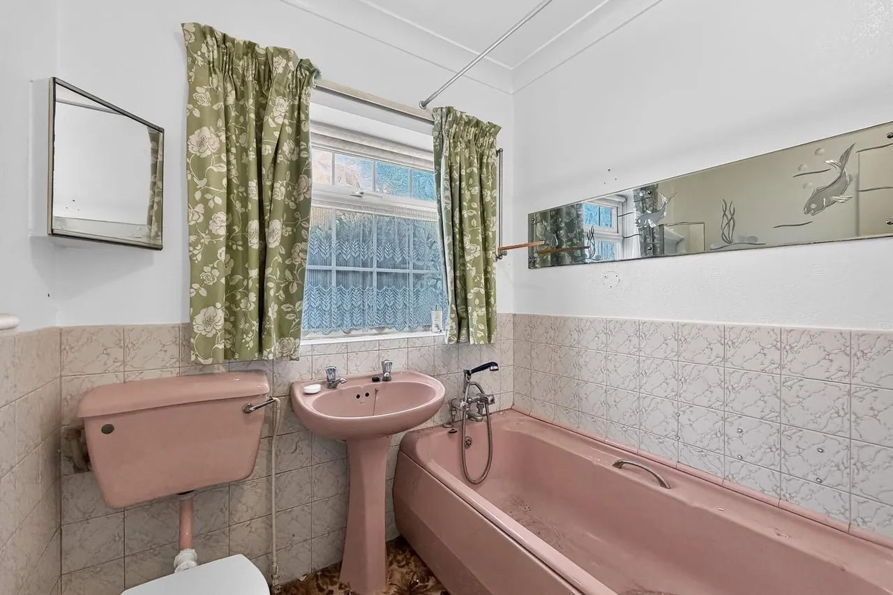 Whitegates Close, Timperley, WA15, photo 6