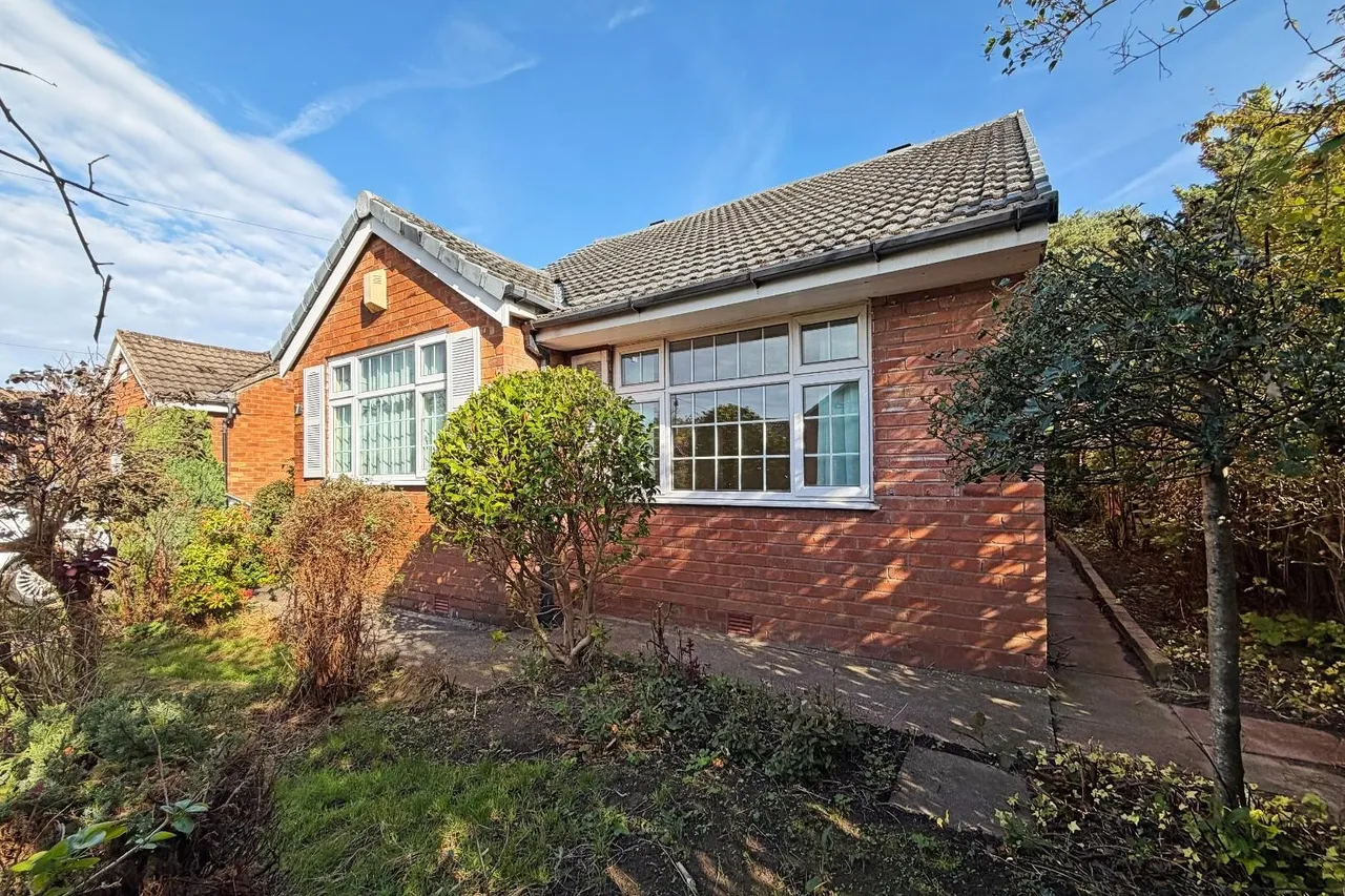 Whitegates Close, Timperley, WA15, photo 13