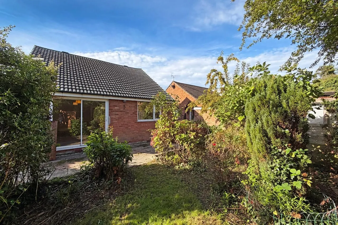 Whitegates Close, Timperley, WA15, photo 11