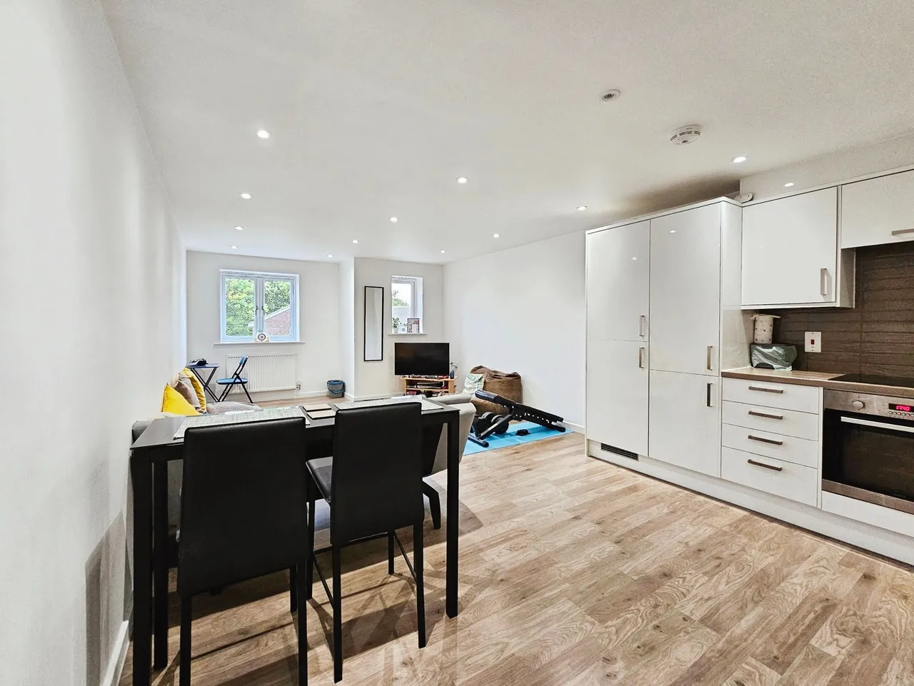 Coleridge Court, Burns Road, Royston, SG8, photo 4
