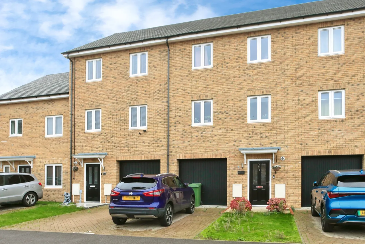 4 bed house for sale, Waterfield Close, Peterborough, PE3
