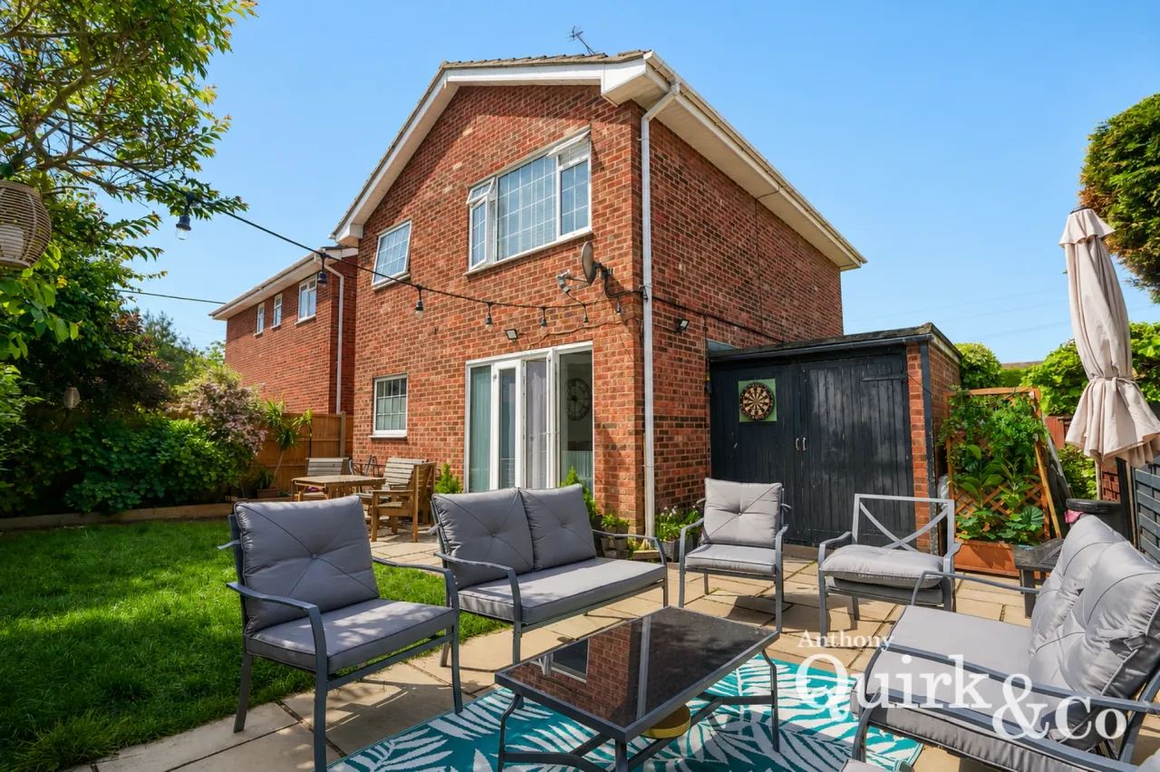 Furtherwick Road, Canvey Island, SS8, photo 5