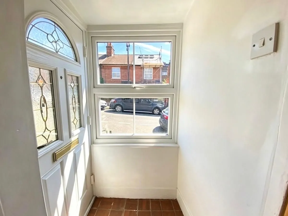 Chase Road, Brentwood, photo 10