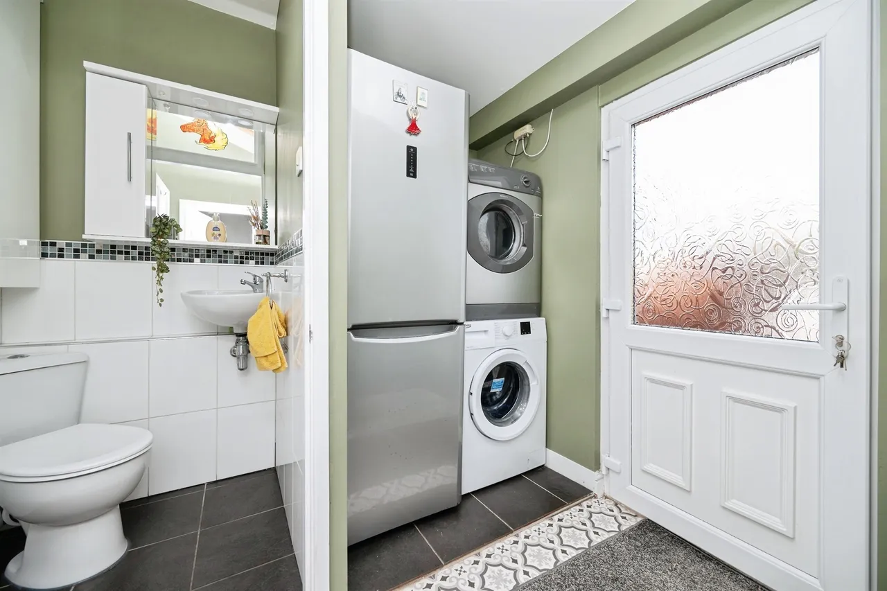 Stanway Road, West Bromwich, B71, photo 9
