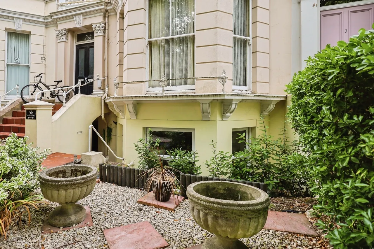 The Avenue, Eastbourne, BN21, photo 11
