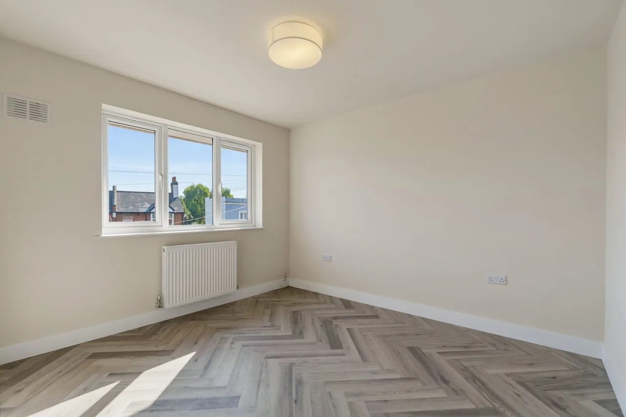 Lyveden Road, London, SW17, photo 10