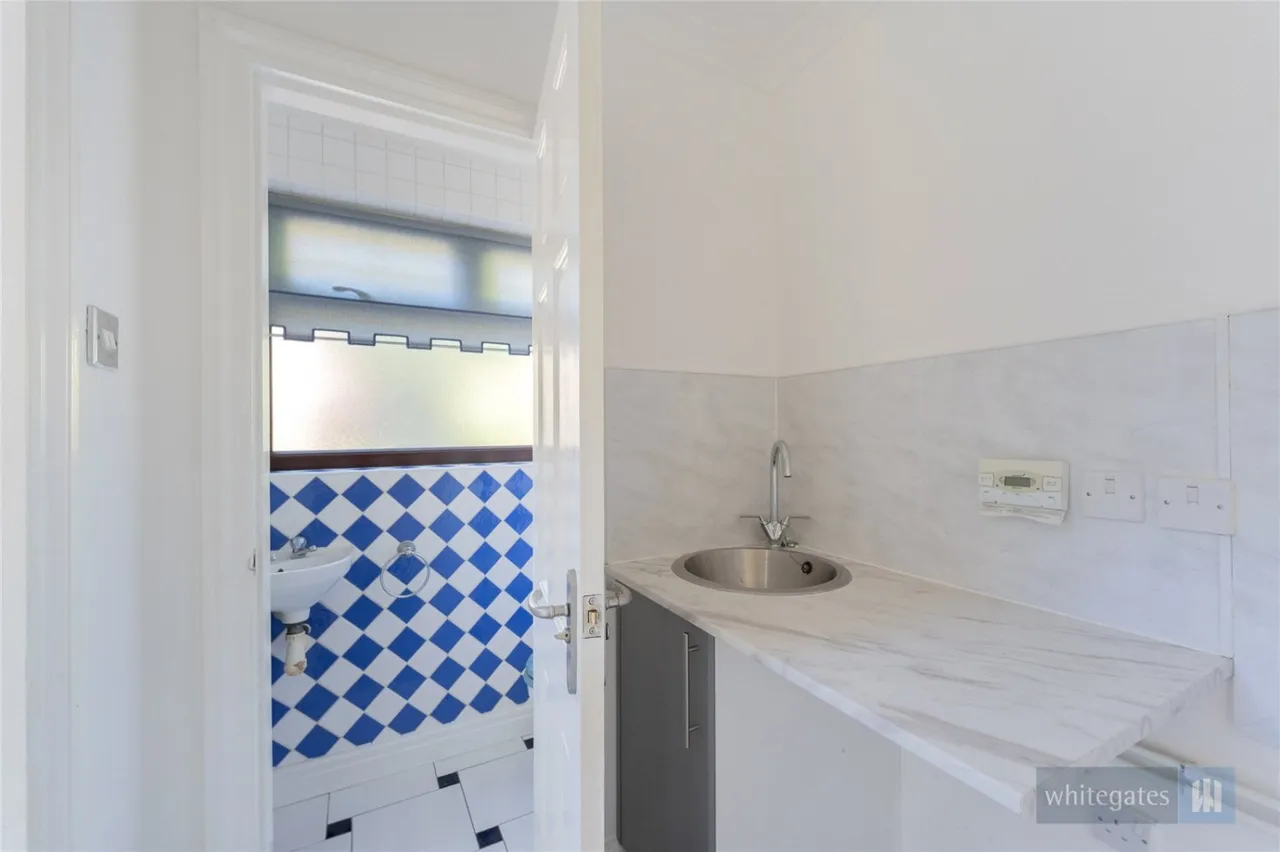 Abbeyfield Drive, Liverpool, L12, photo 23