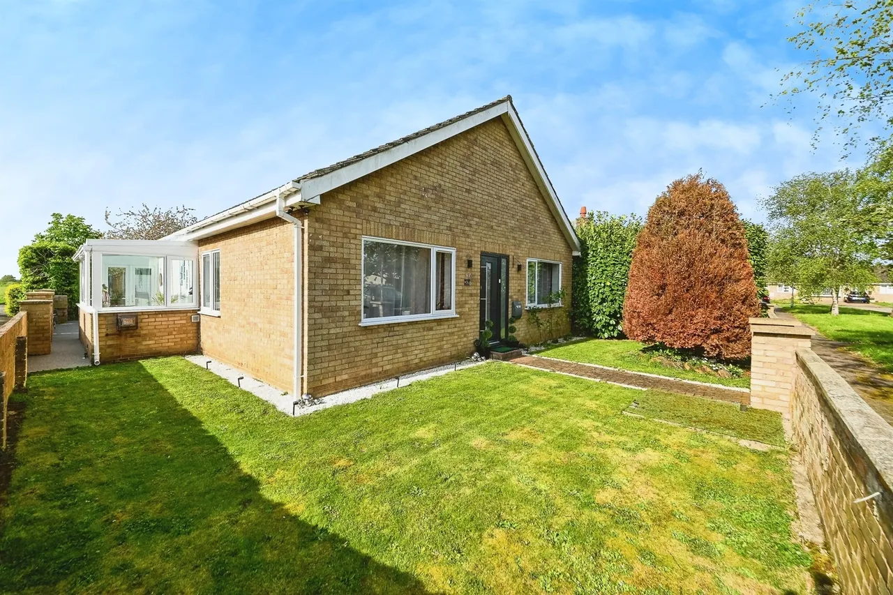 3 bed house for sale, Chapel Avenue, Wisbech, PE13