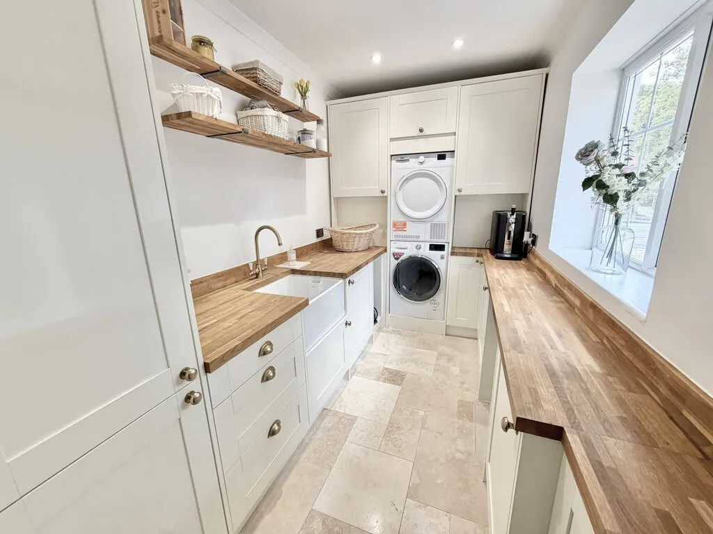 Finchampstead, Wokingham, photo 11