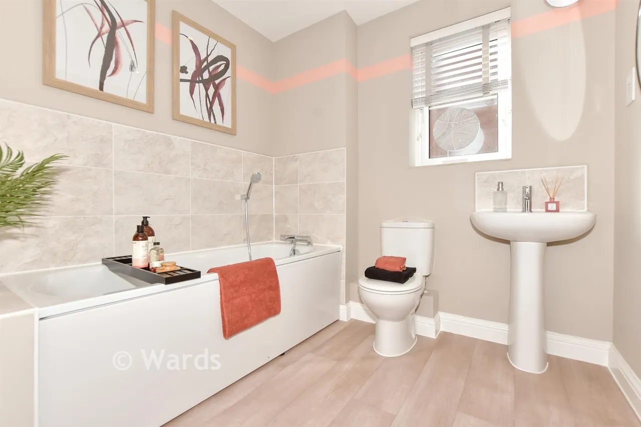 Wellington Gardens, Walmer, CT14, photo 11