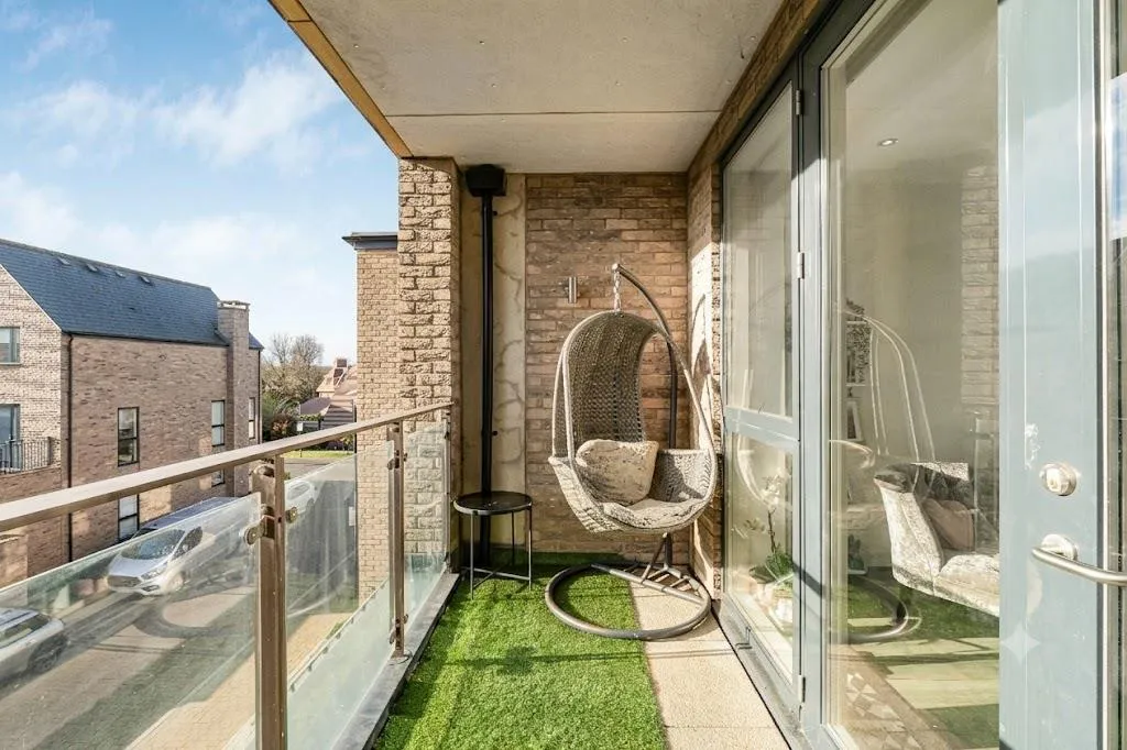 Garrison Heights, Millbrook Park, NW7, 55 Henry Darlot Drive, Mill Hill, photo 6