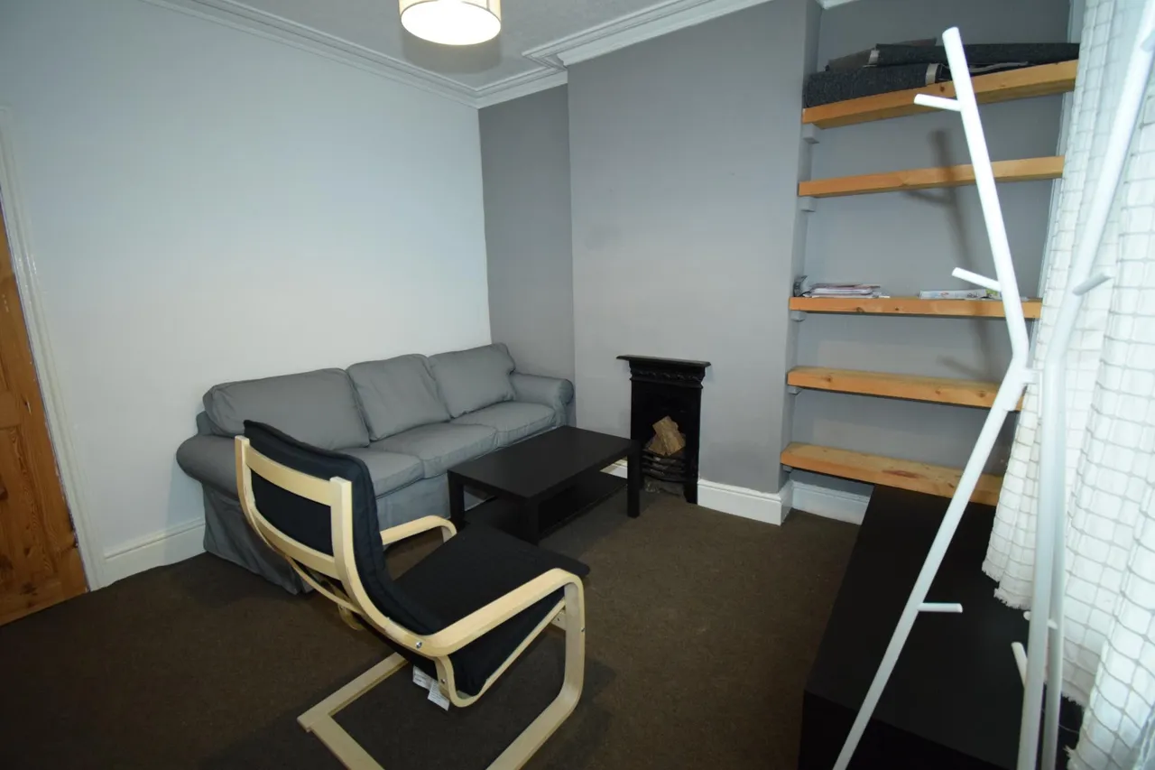 2 bed house to rent, Findern Street, Derby, DE1