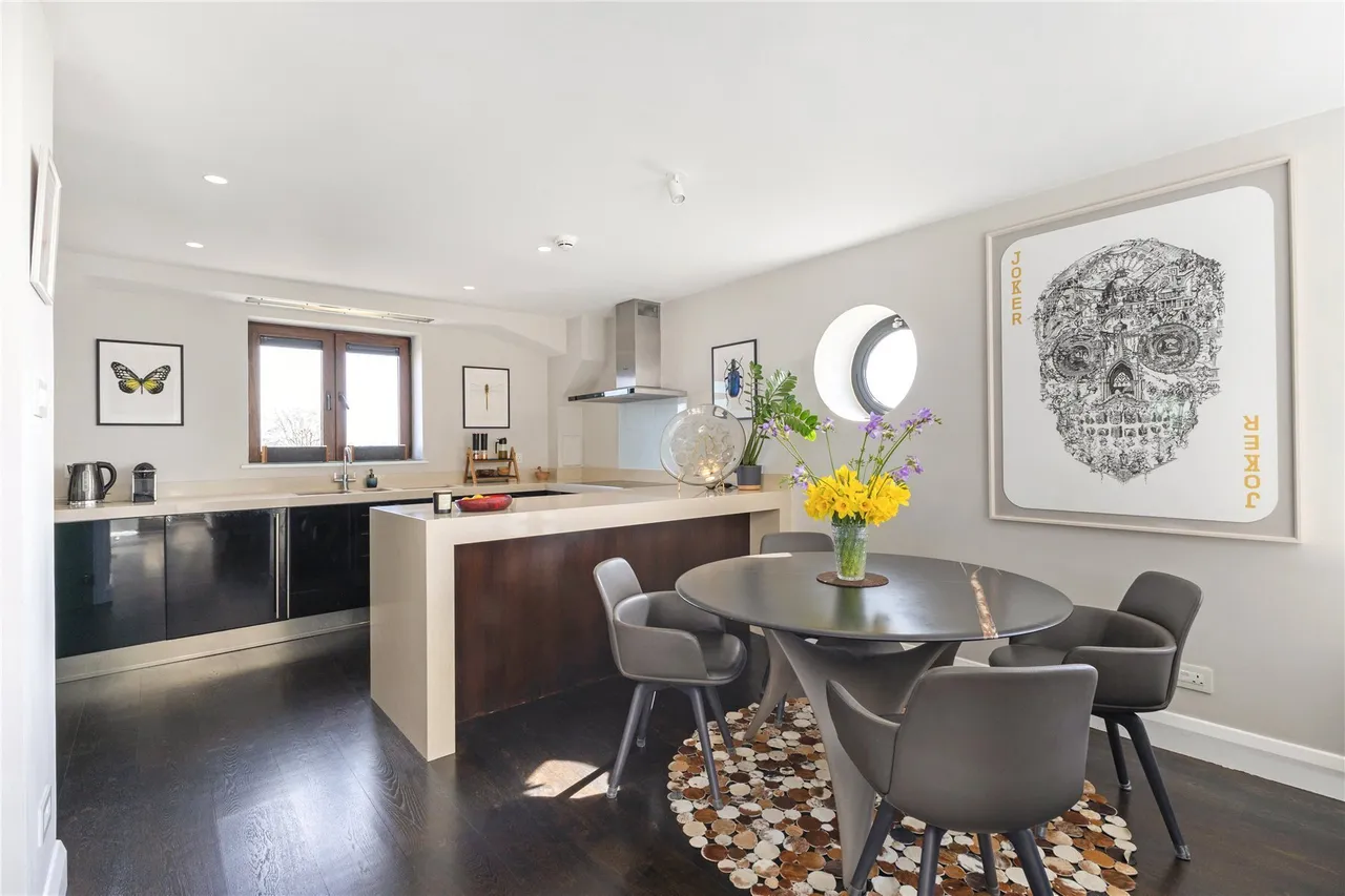 Acton Lane, London, W4, photo 12