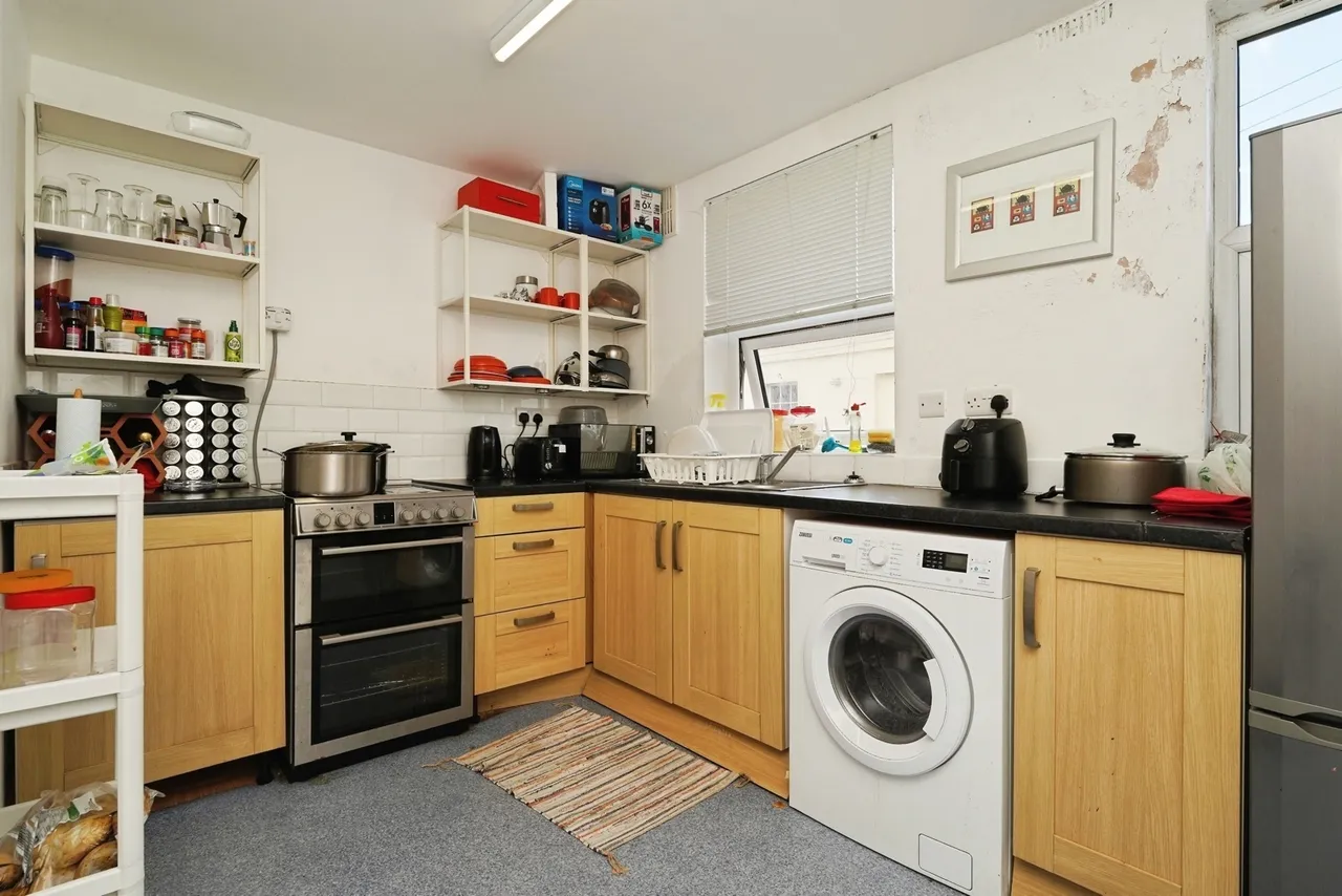 Portland Place, Cheltenham, GL52, photo 10