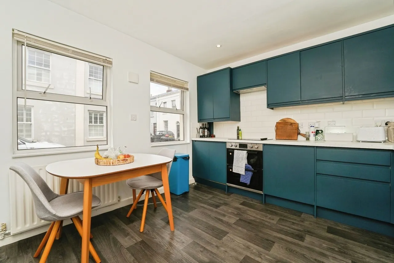 Portland Place, Cheltenham, GL52, photo 7