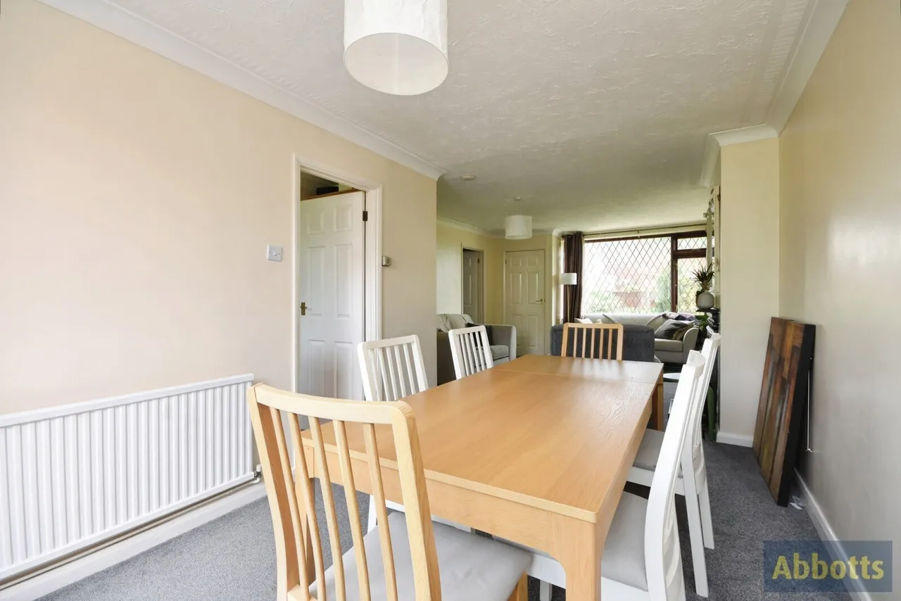 Hilary Crescent, Rayleigh, Essex, SS6, photo 9
