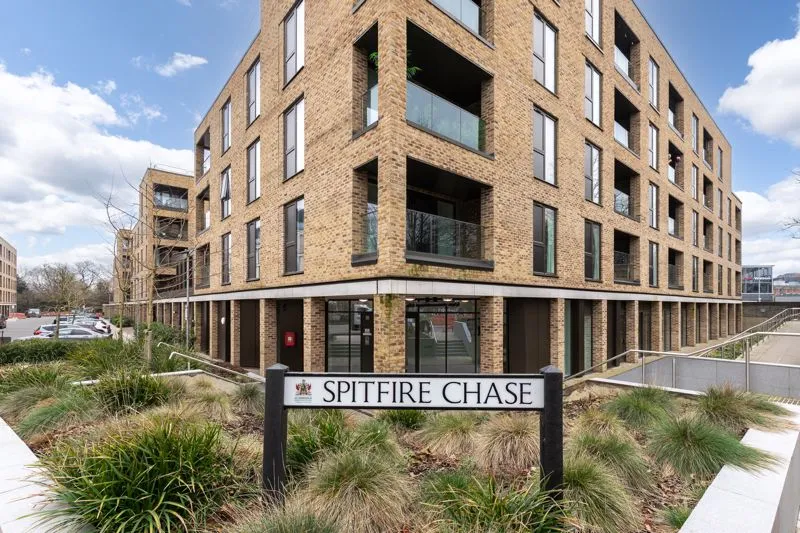 Spitfire Chase, Walton-On-Thames, KT12, photo 14